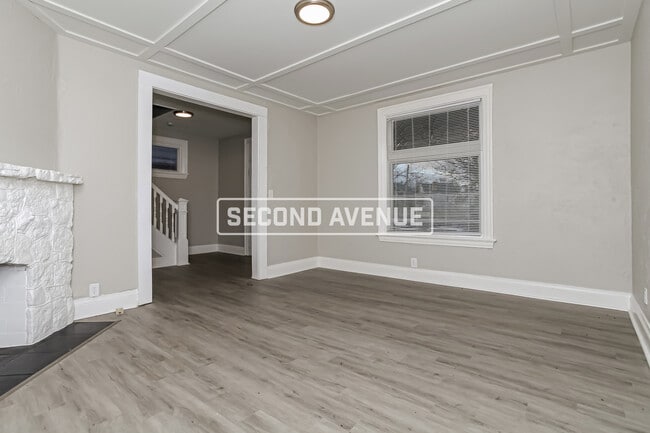 Building Photo - 671 Franklin St