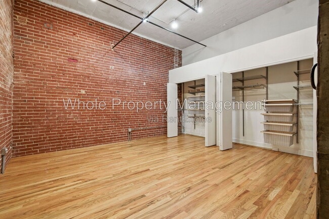 Building Photo - 1515 N Ogden St