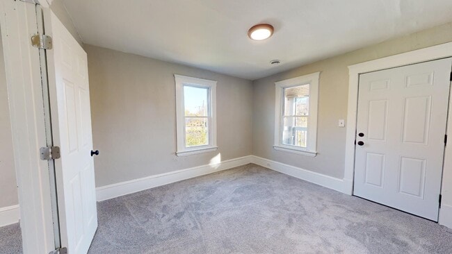 Building Photo - 7408 Dudley Ave