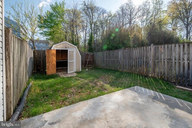 Building Photo - 2502 Regal Pl