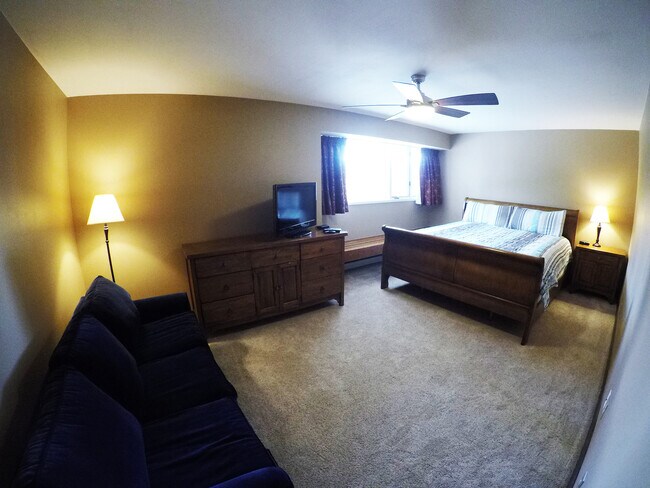 Building Photo - Winter Seasonal Rental- Sts John 2522