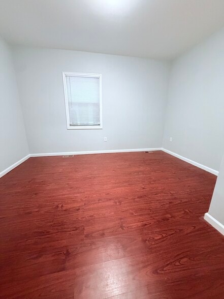 Building Photo - 735 Alabama Ave SE