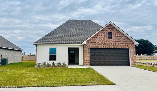 Building Photo - 110 Nandina Dr