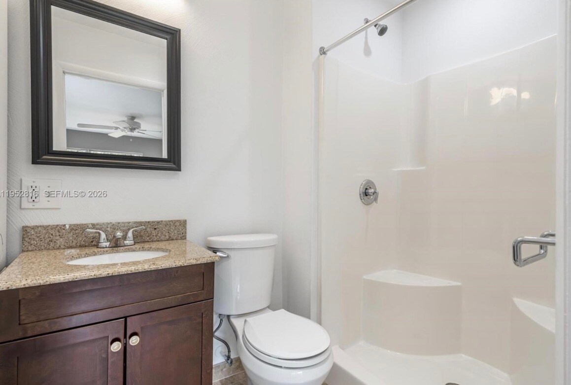 Building Photo - 1032 SW 22nd Ter