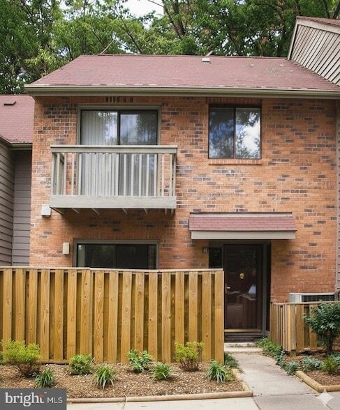 Building Photo - 1904 Winterport Cluster