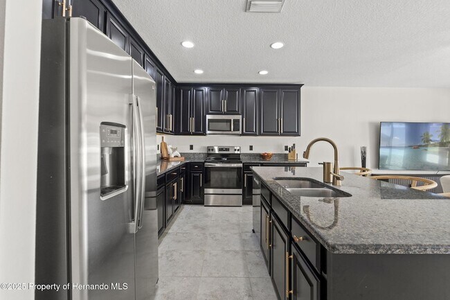 Building Photo - 12948 Conquistador Loop