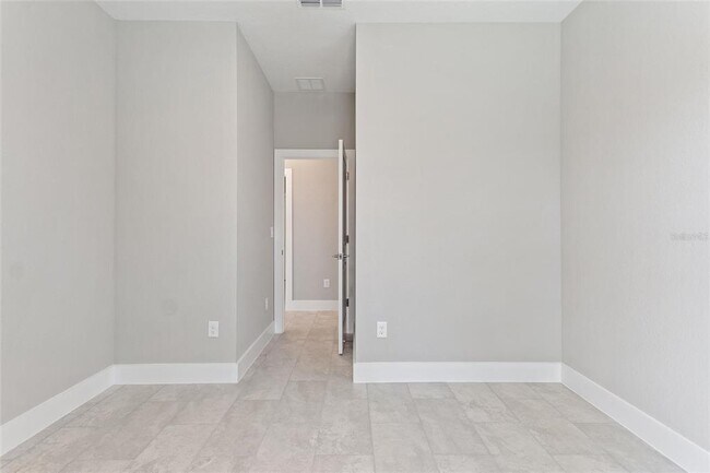 Building Photo - 1813 Greenley Cir