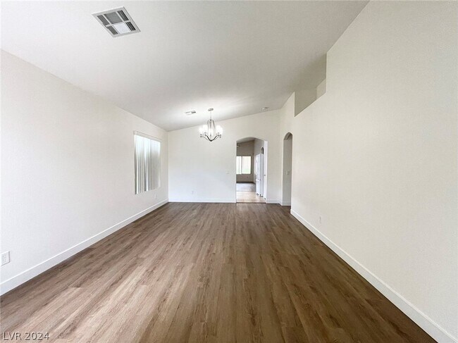 Building Photo - 11061 Cusumano Ct