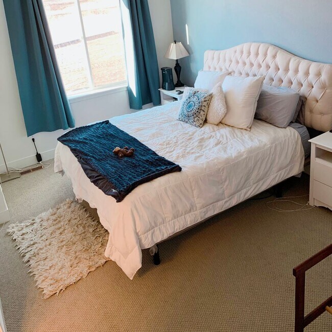 Building Photo - 3B/3.5B Downtown Superior Townhome - Built 2019!-Available June 2