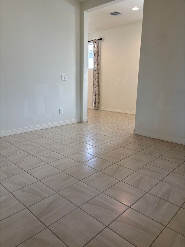 Building Photo - Single Level Queen Creek Home