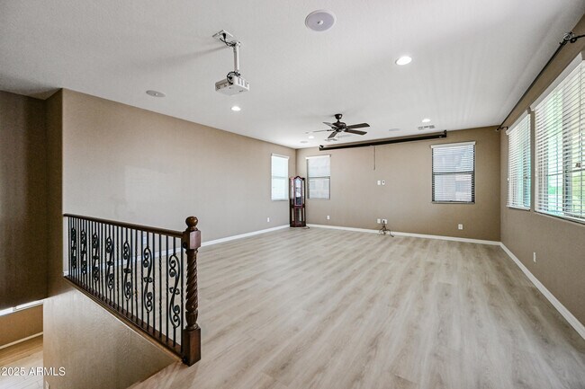 Building Photo - 133 E Prescott Dr