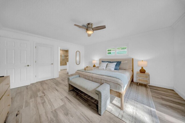 Building Photo - 555 S Gulf Dr