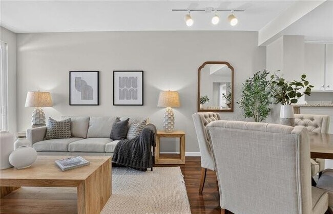 Building Photo - 160 S Hudson Ave