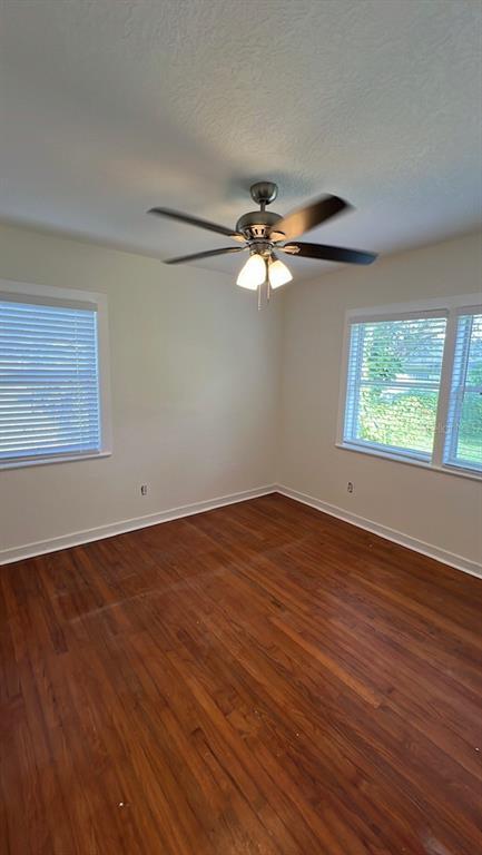 Building Photo - 715 S Clyde Ave