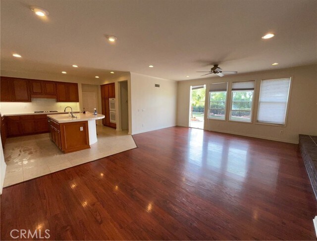 Building Photo - 8247 E Marblehead Way
