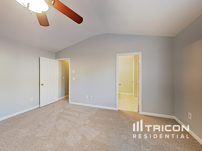 Building Photo - 7089 Merrywood Dr