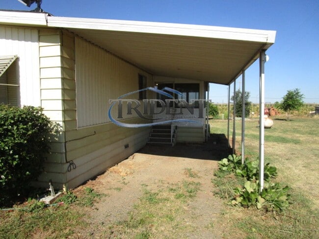 Building Photo - 730 Stimpson Rd