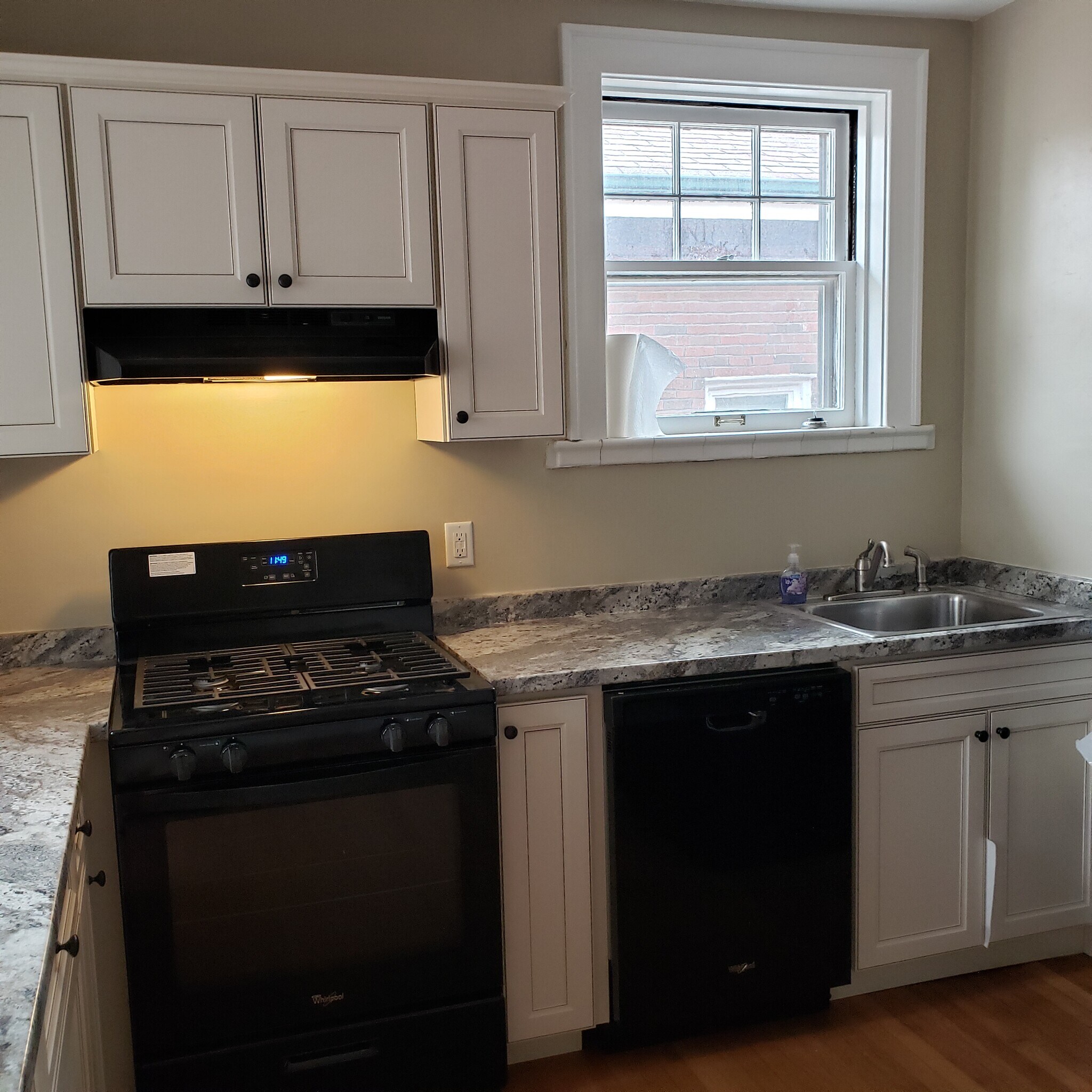 Building Photo - 7138 Tulane Ave