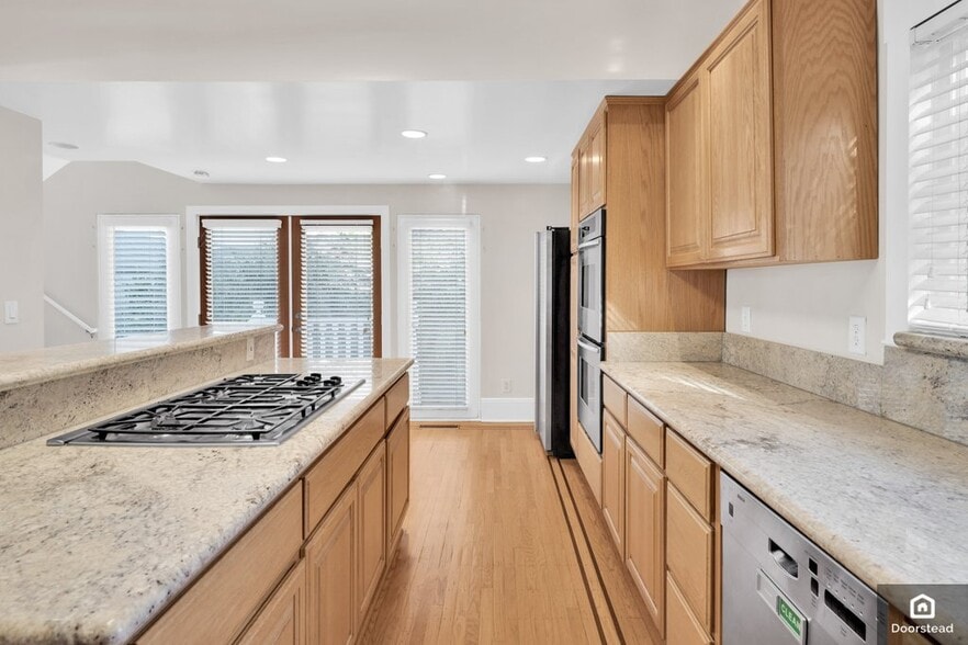 Building Photo - 114 N 17th St