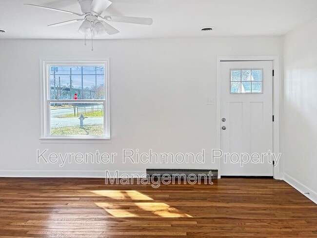 Building Photo - 518 E Read St