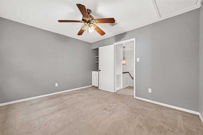 Building Photo - 2103 Winged Foot Dr