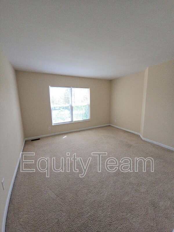 Building Photo - 7823 Spring Garden Ct