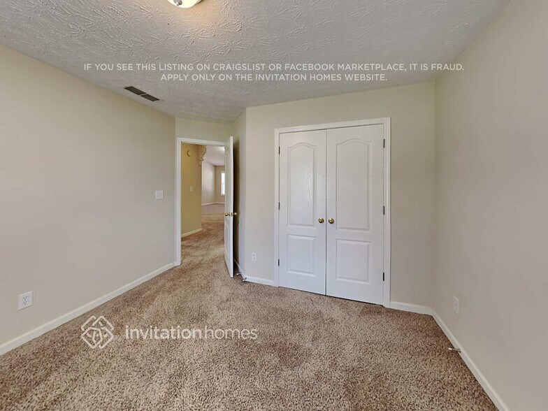 Building Photo - 10 Tabitha Ct