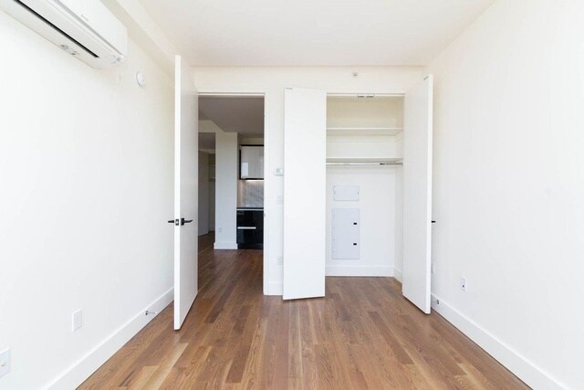 Building Photo - 581 Ocean Pkwy