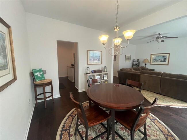 Building Photo - 5545 Bright Cross Wy