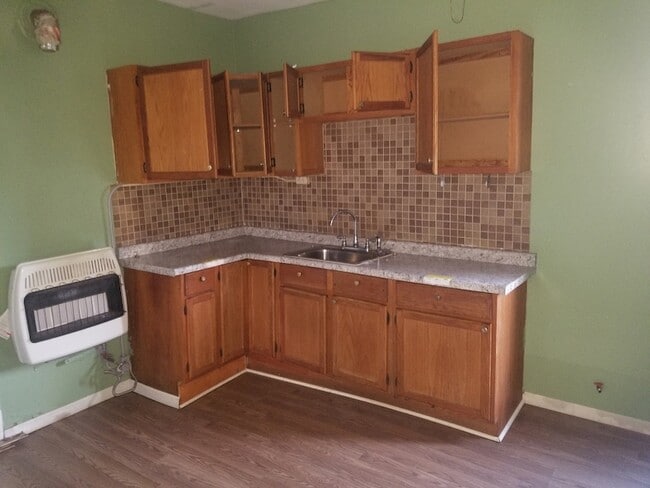 Building Photo - 2453 W 46th Pl