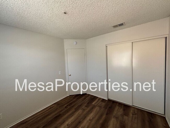 Building Photo - 14721 Cinnamon Dr