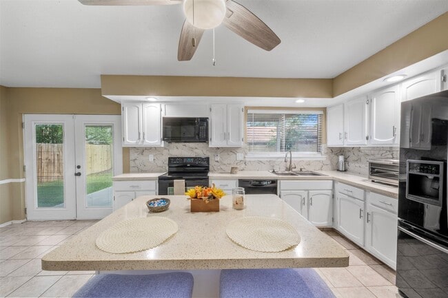 Building Photo - 25306 Mill Pond Ln