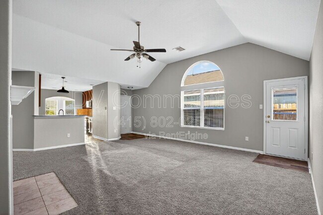 Building Photo - 18506 W Hardy Rd