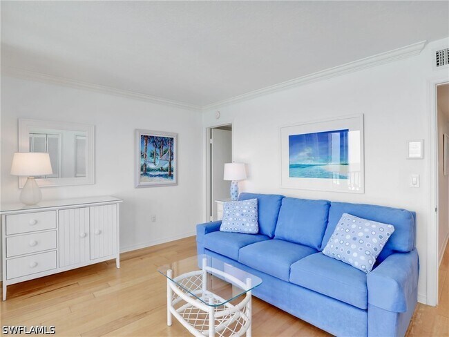 Building Photo - 10851 Gulf Shore Dr