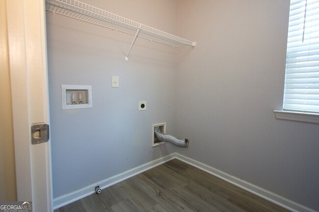 Building Photo - 960 Franklin Mill Trace