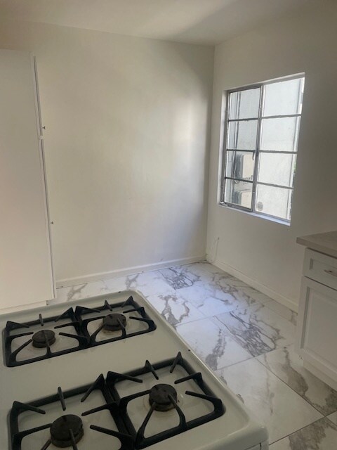 Building Photo - 111 Bennett Ave