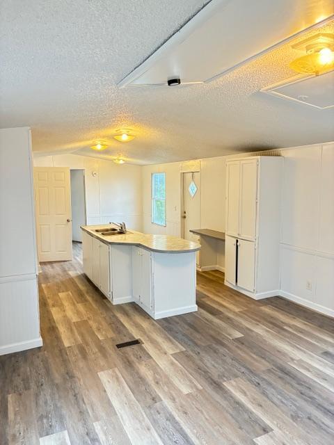 Building Photo - 2331 Wysteria Ln