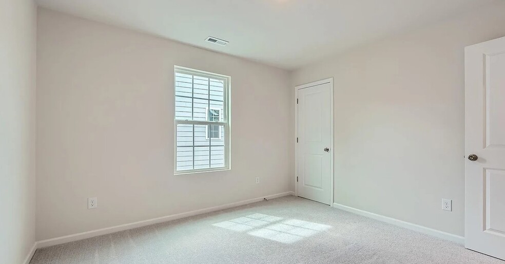 Building Photo - 1543 Cottage Crk Dr