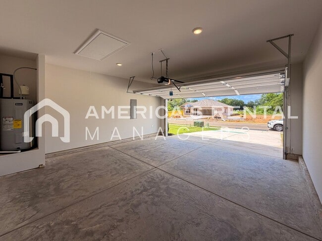 Building Photo - 169 Cattail Ct