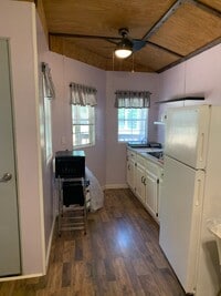 Building Photo - 275 Nalrie Cir