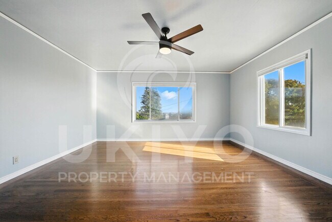 Building Photo - 4159 Midvale Ave