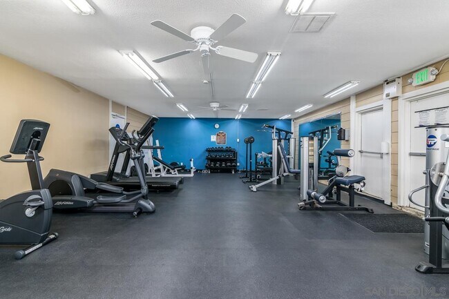 Gym - 1605 Hotel Cir S