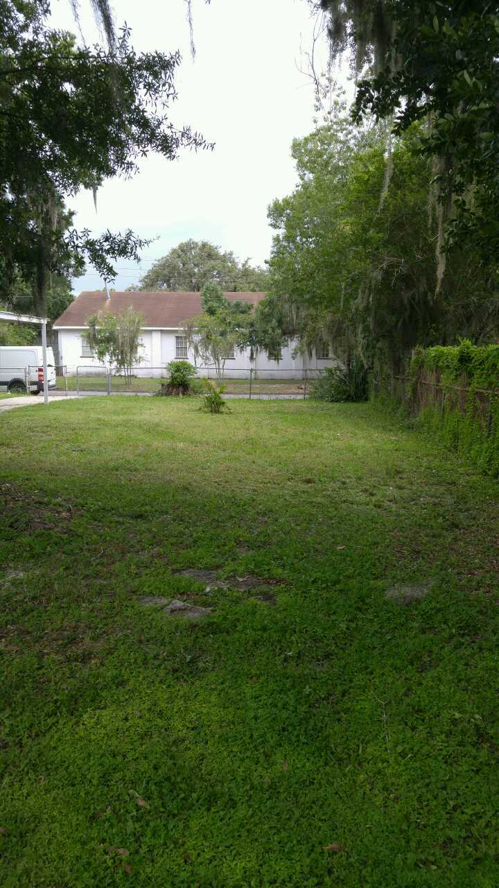 Building Photo - 1935 W Walnut St