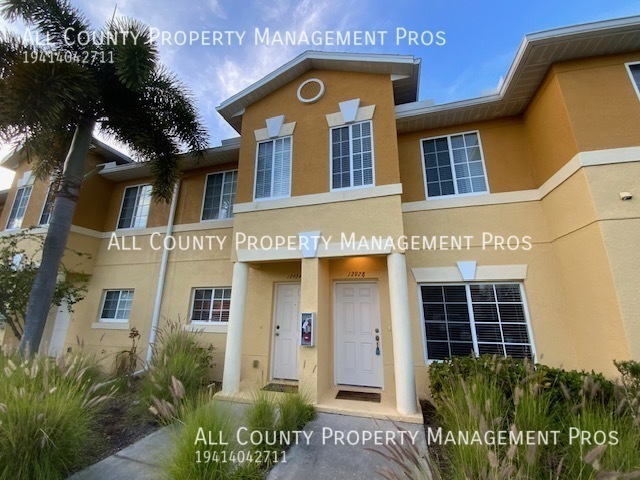 Primary Photo - 12928 Tiger Eye Dr