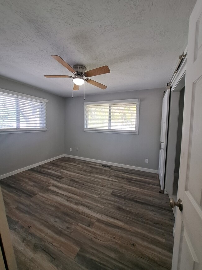 Building Photo - 775 S 2100 E