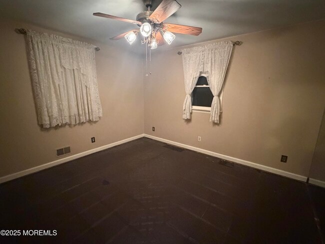 Building Photo - 54 Wall St