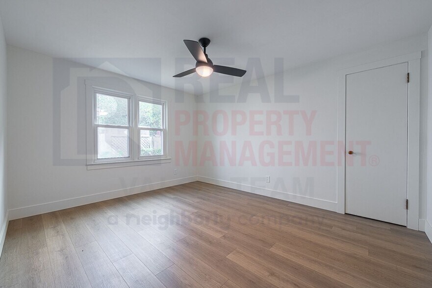 Building Photo - 1401 Missouri Ave