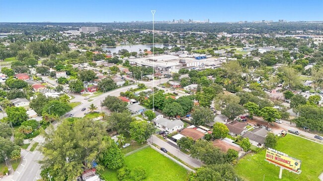 Building Photo - 7981 NW 12th Pl