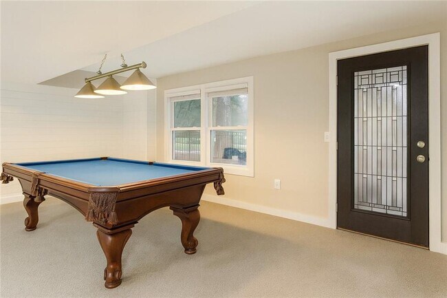 Building Photo - 3250 Indian Hills Dr