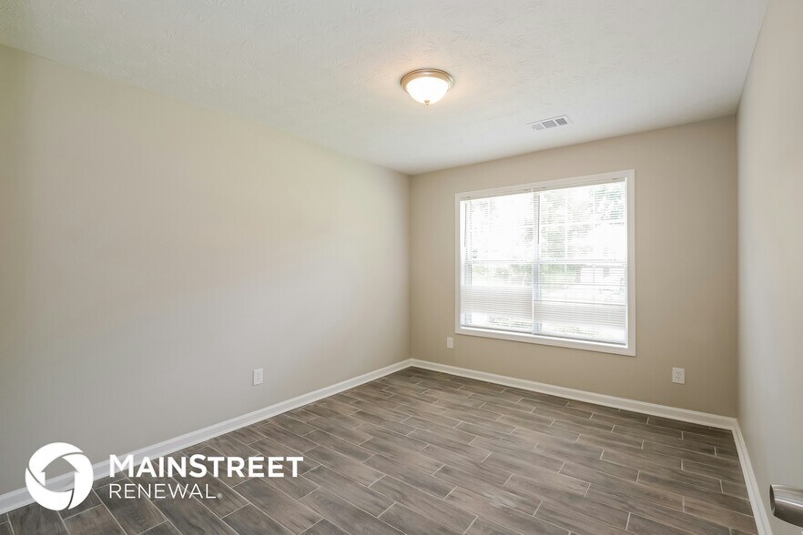 Building Photo - 65 Burdell Dr